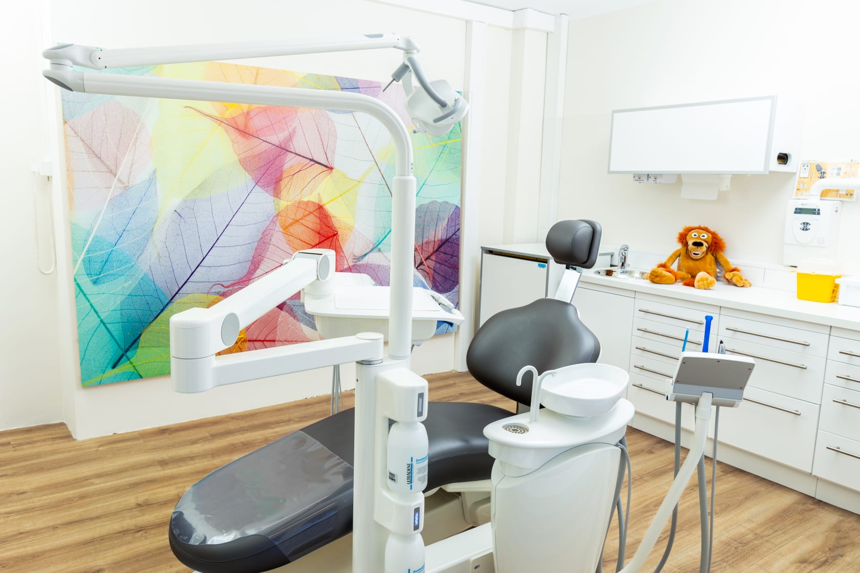 Behandlungsraum für Prophylaxe und professionelle Zahnreinigung in Würzburg